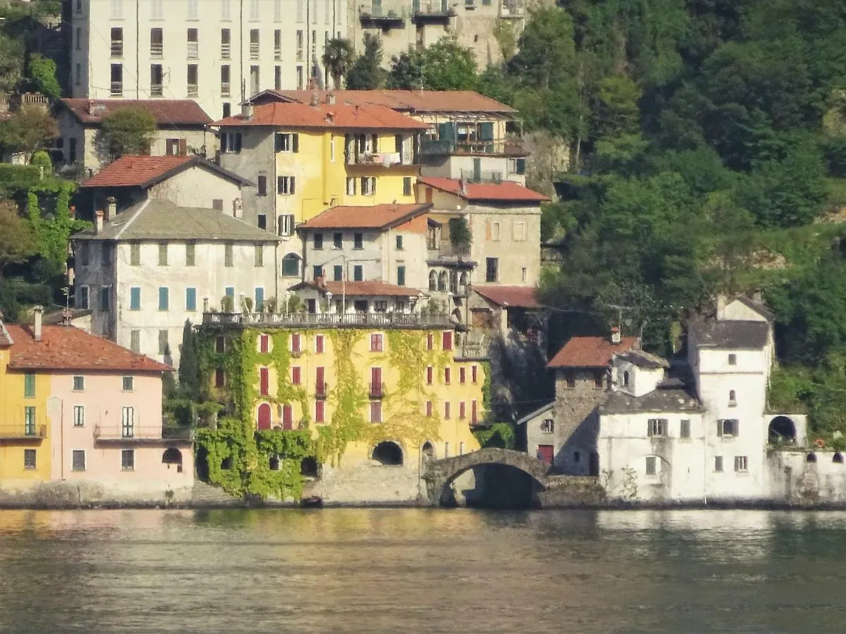 Riva Di Faggeto Lario Apartman
